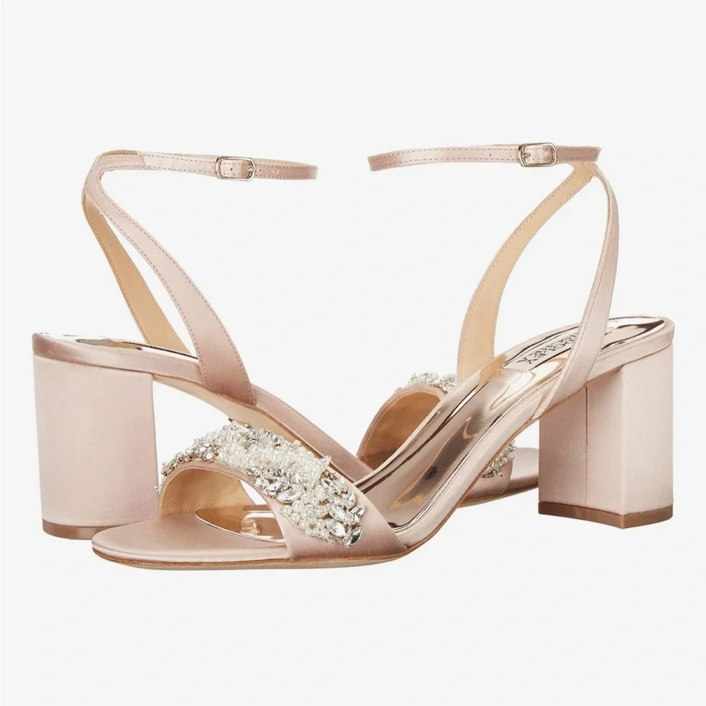 New Badgley Mischka Clara Heels. Size 8.5